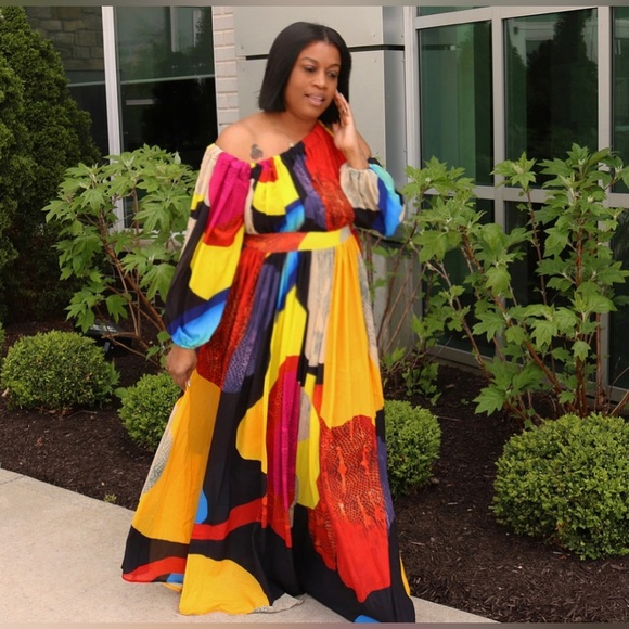 PLUS SIZE Off shoulder maxi dress - Picture 4 of 5